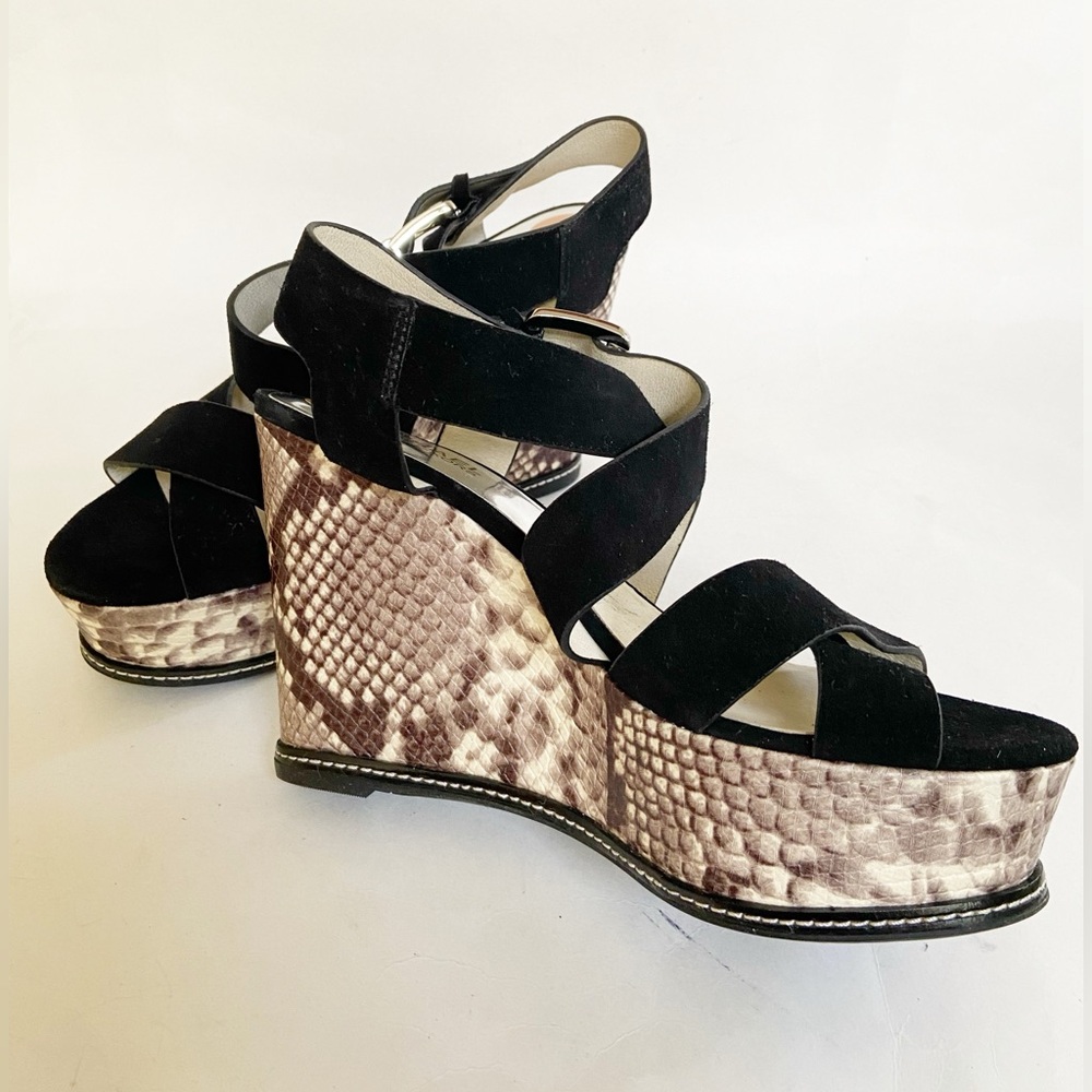 Michael Kors Black Suede Celia Wedge/Platform Sandals Snake Print Heel Size 7 - Picture 5 of 10